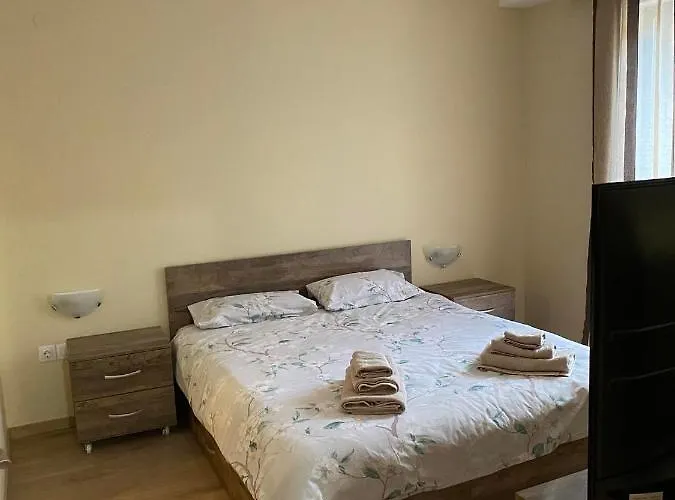 アパート Grand *